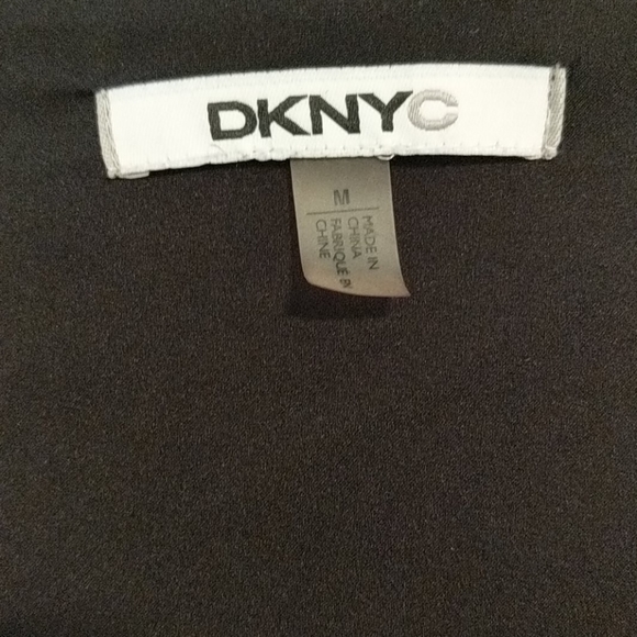 DKNYC black shortsleeved top size Medium - Picture 3 of 7